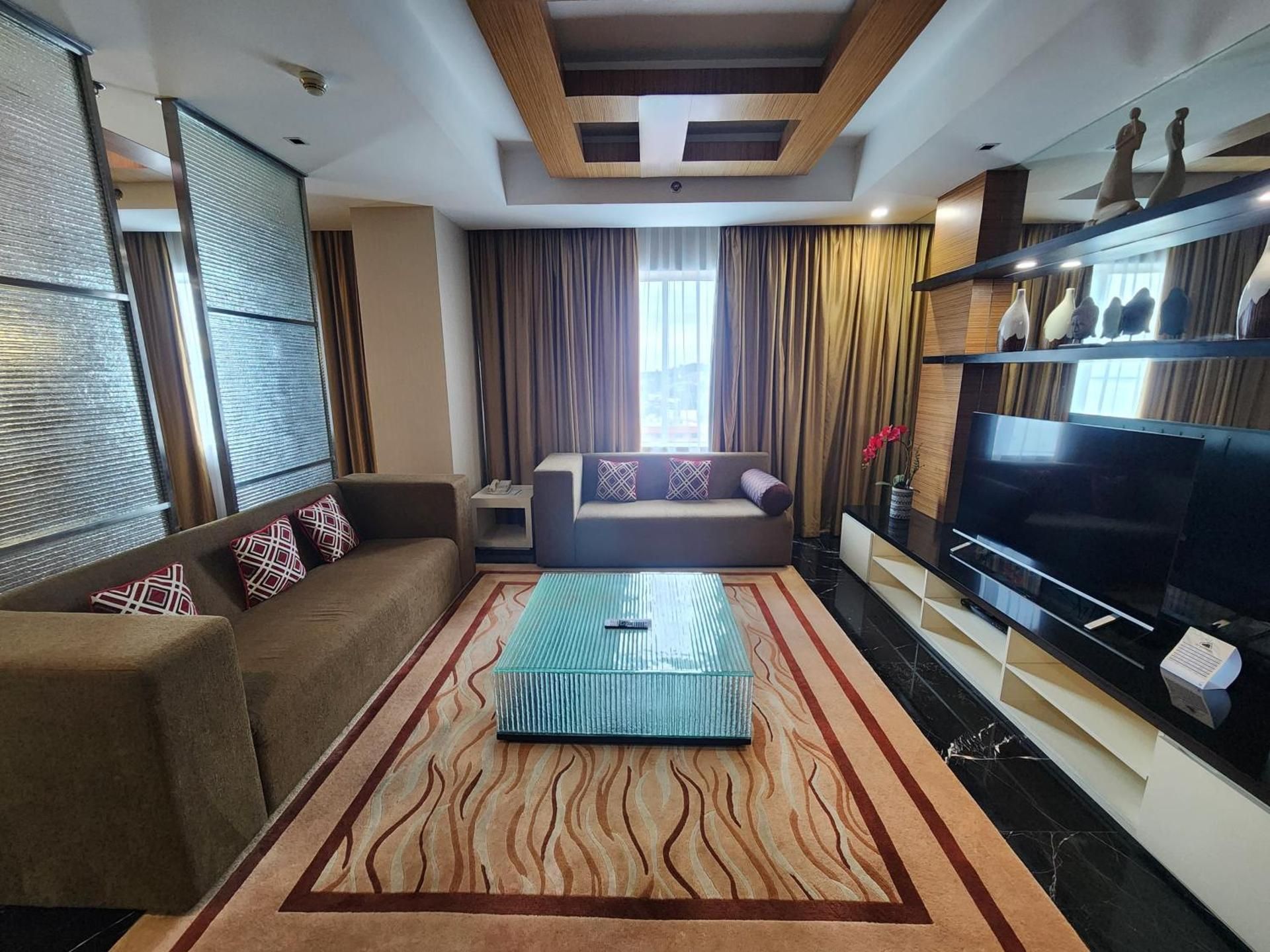 President Suite - Connecting Rooms