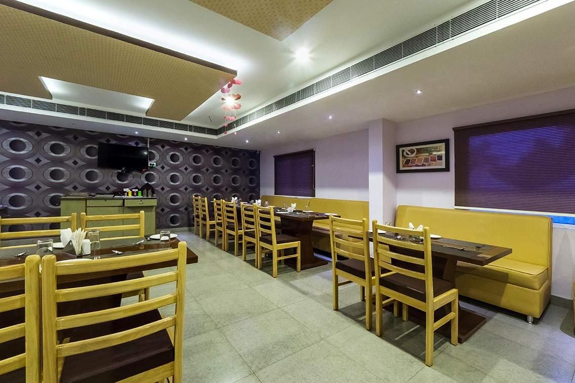 undefined Hotel Allum 4