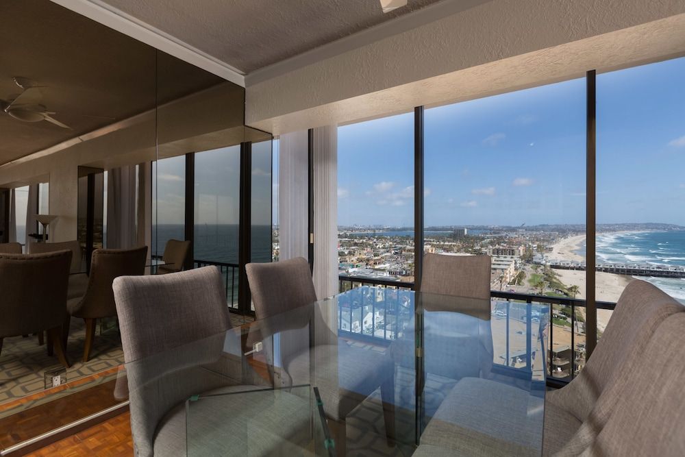 Capri by the Sea by All Seasons Resort Lodging 3-Bedroom Condominium - 1201 6