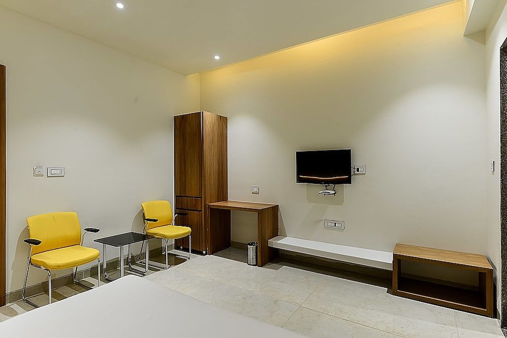 The Hubstreet Hotel Business Category Room 25