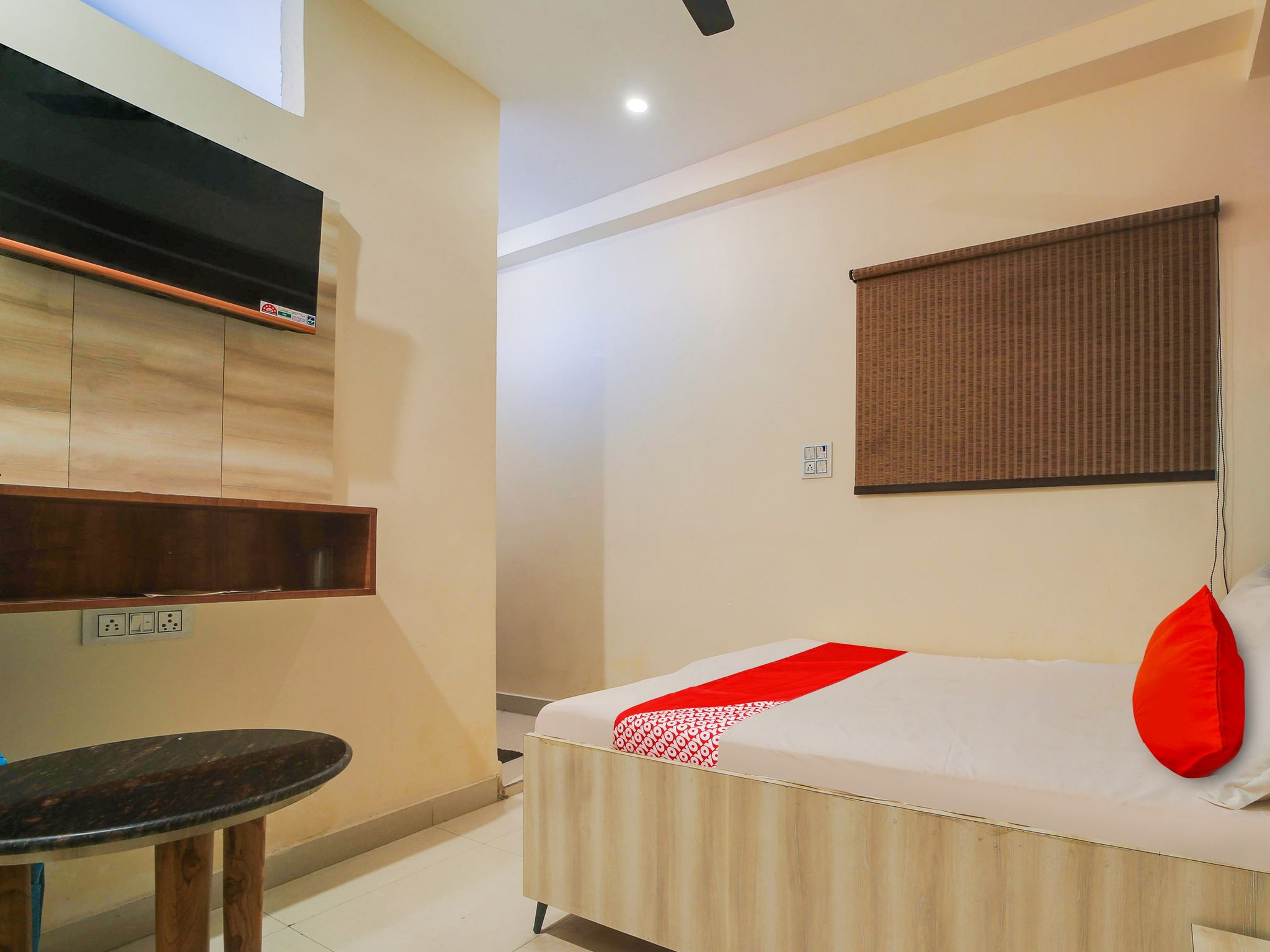 Hotel O by OYO Jagdamba Hotel Classic 14