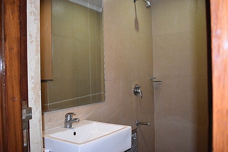 AC Studio Room with High Speed WIFI