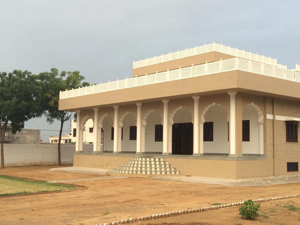 undefined Dera Benisar