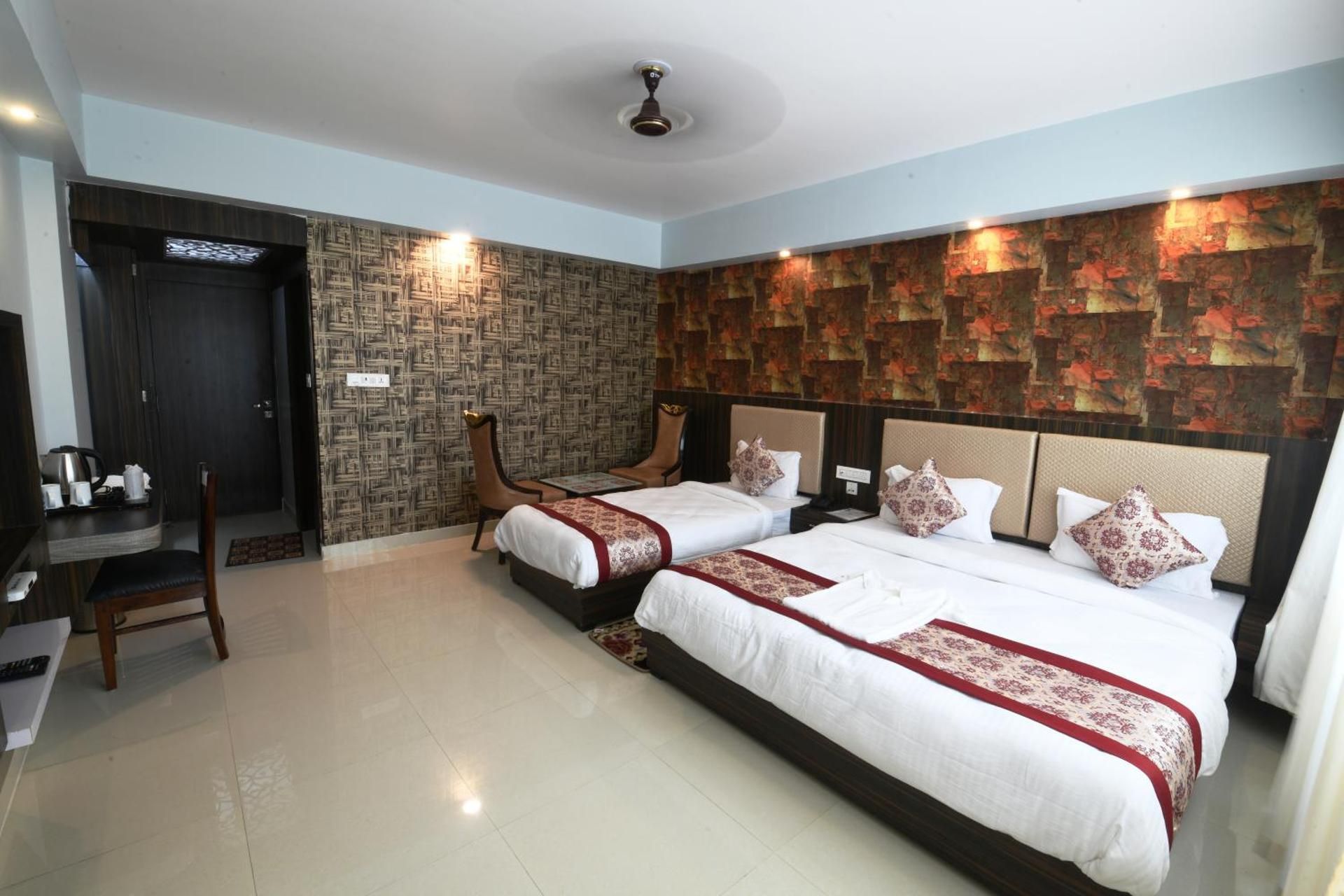 Hotel Star Bodhgaya Deluxe Room 2