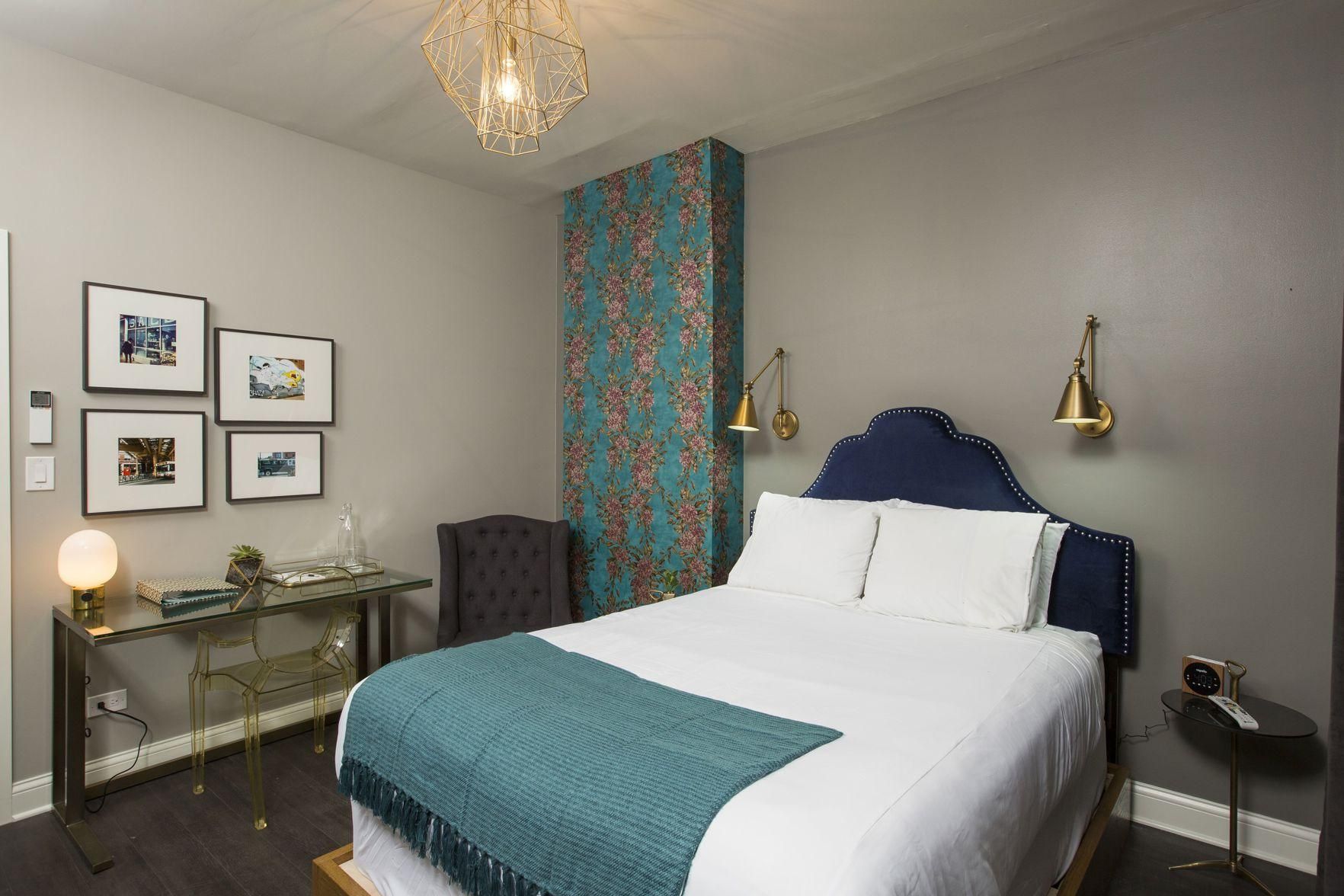 Wicker Park Inn Room, 1 Queen Bed (Wabansia) 6