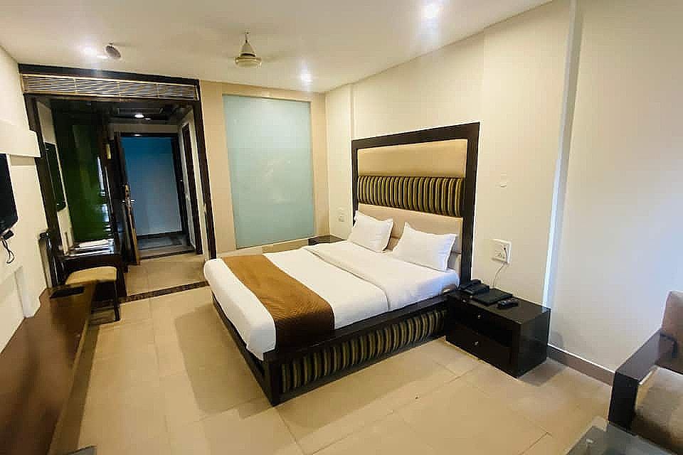 Club Room
