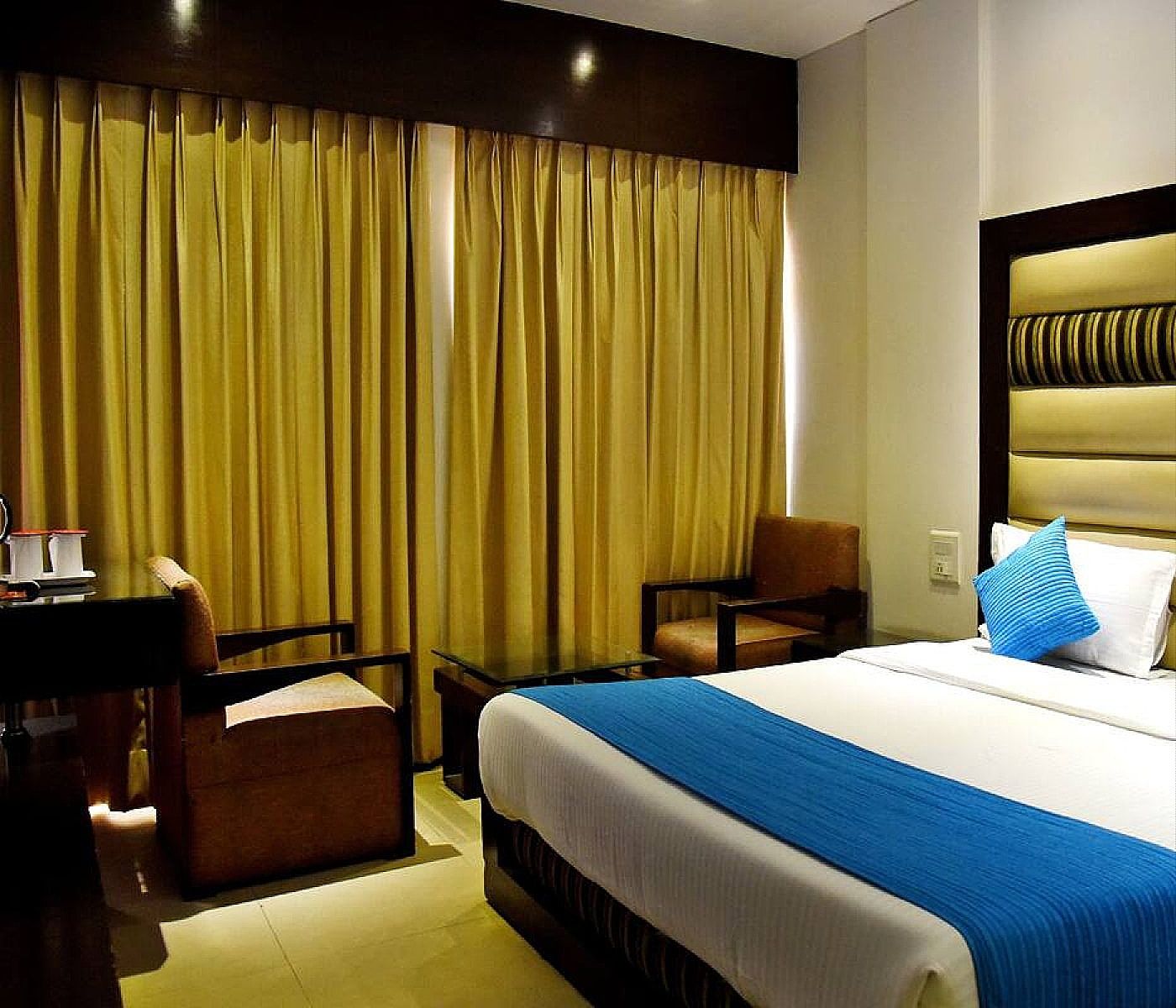 Club Room