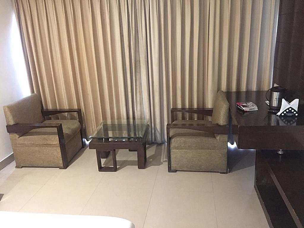 Club Twin (2 Single Bed Room)