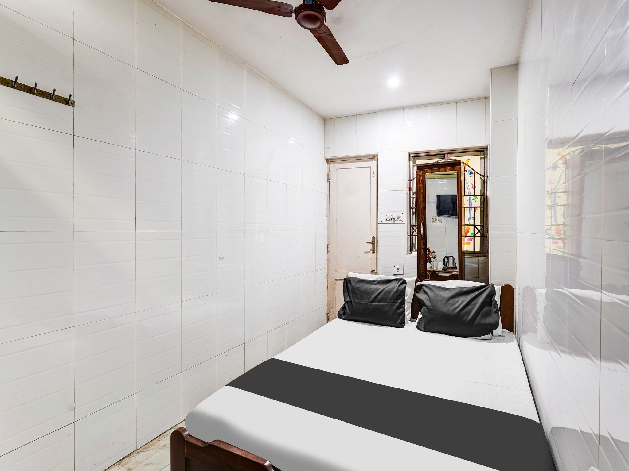 undefined Hotel O Elango Park 5