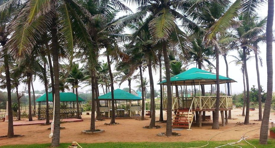 garden huts