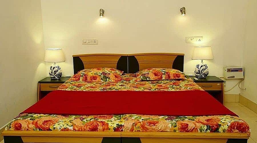 Pleasant Stay Deluxe A/c Room