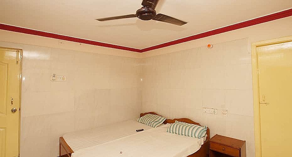 Saji Mansion Deluxe Room