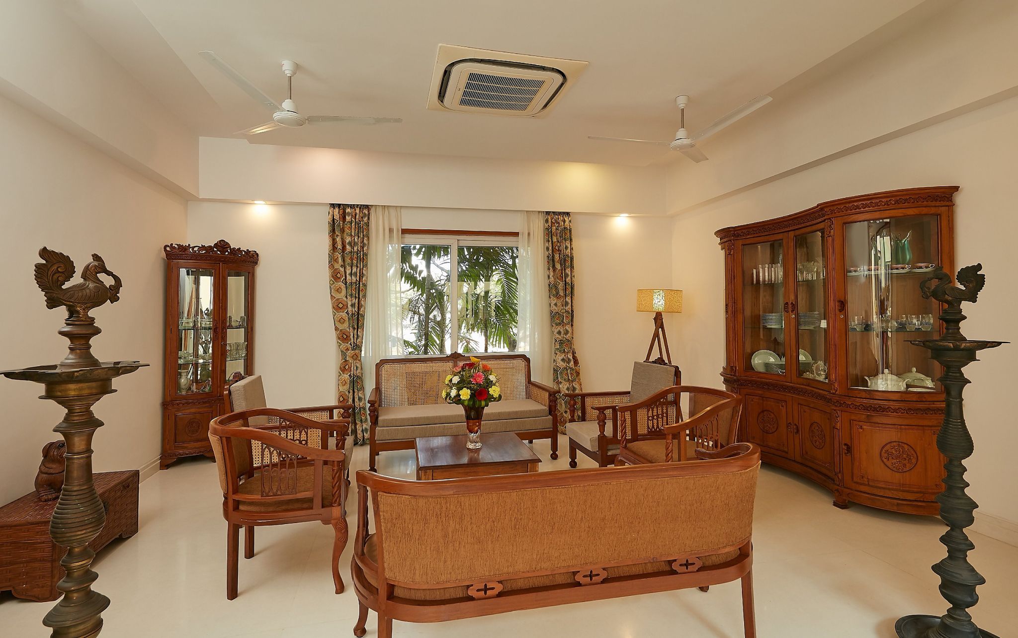 undefined FabHotel Prime Maroma Suites 2