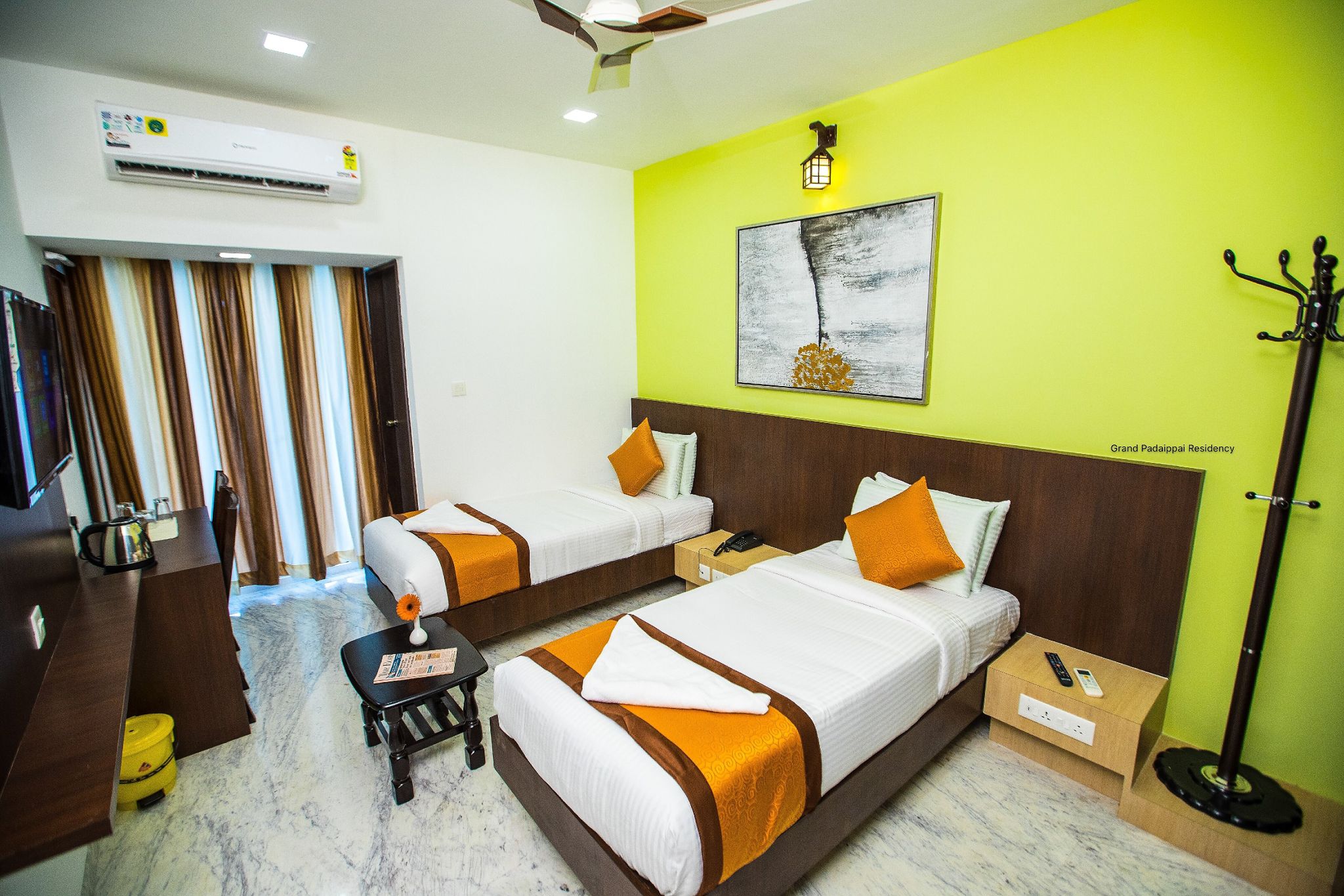 Grand Padappai Residency Twin Share with Balcony 9