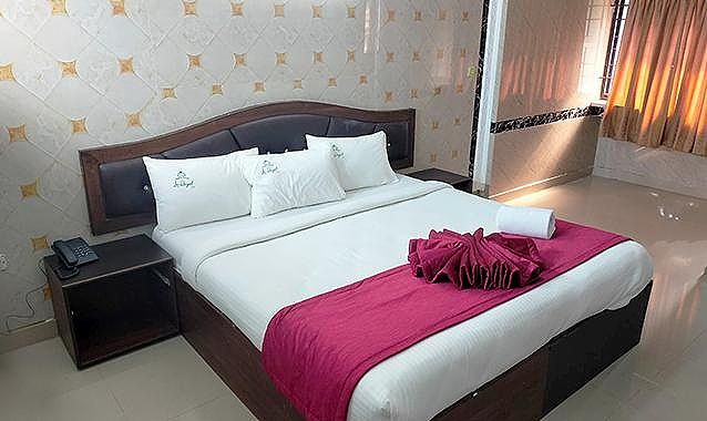 FabExpress Pearl View Residency - Near to Anna tower & Regional Railway Museum Deluxe Room 4