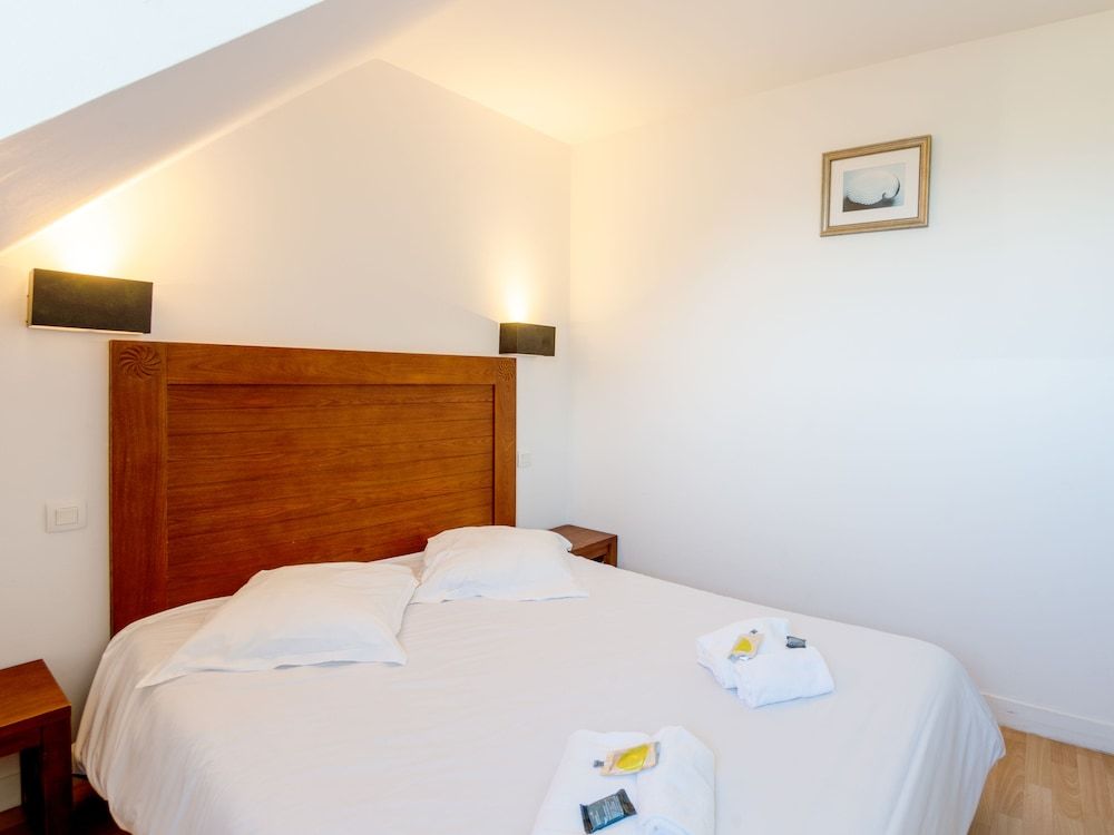 1-bedroom house, sleeps 4