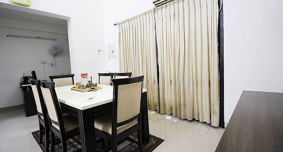 undefined Sabari Mondrain 4