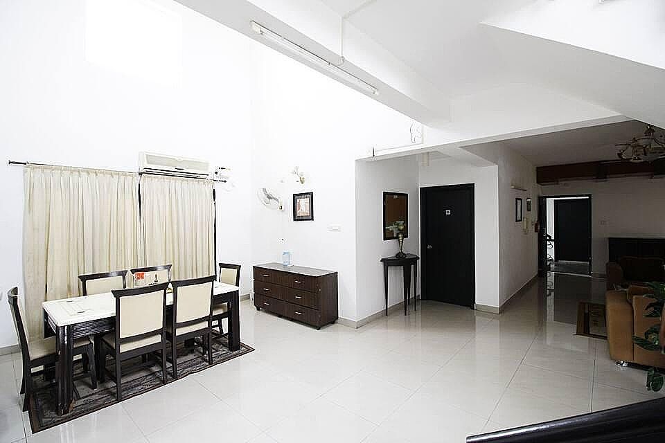 undefined Sabari Mondrain 10