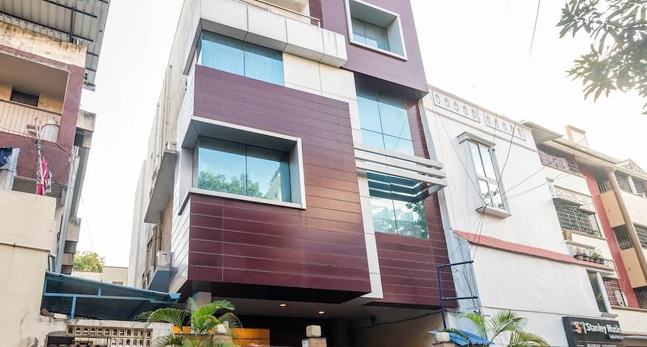 D&A Corporate Residency OMR