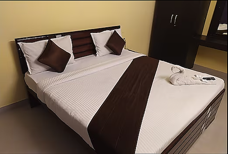 Deluxe Double Ac Room