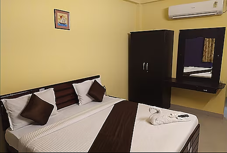 Deluxe Double Ac Room