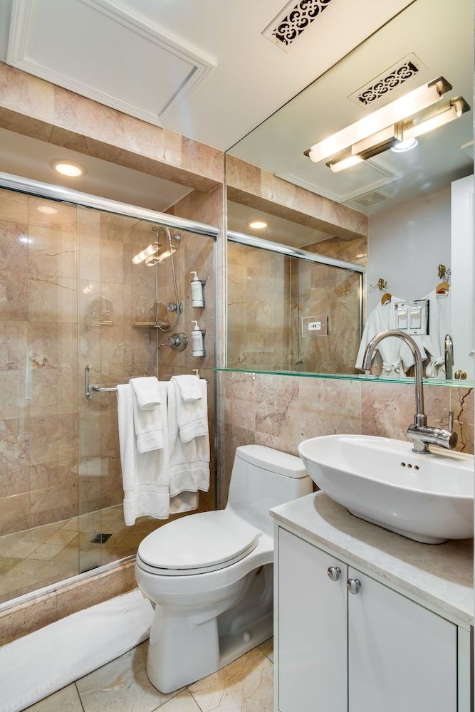 undefined Ruby Room 10