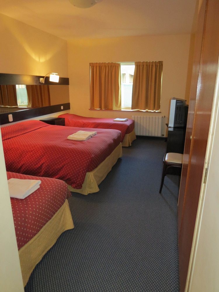 Marcopolo Suites Calafate Family Quadruple Room 2