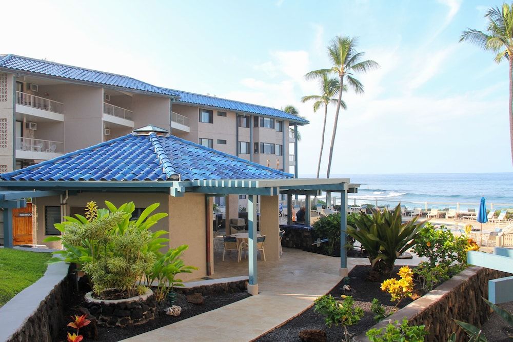 undefined Kona Reef Resort 4