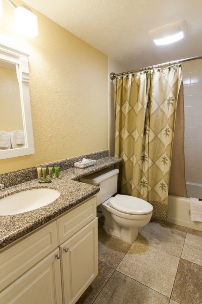 Kona Reef Resort Room, 1 Bedroom, Ocean View 5