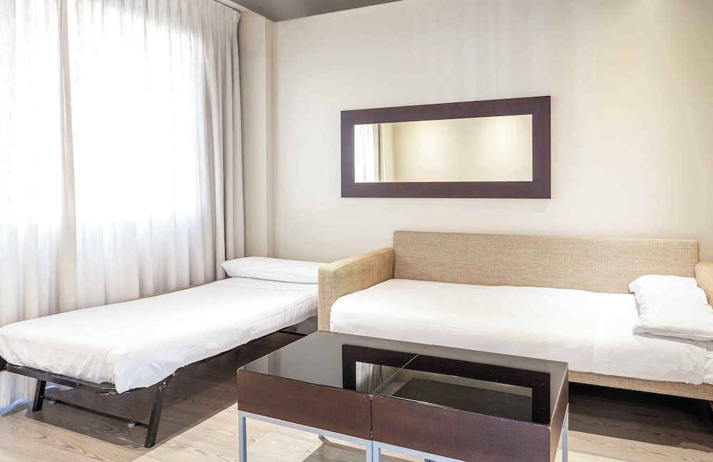 Executive Suite, Accessible