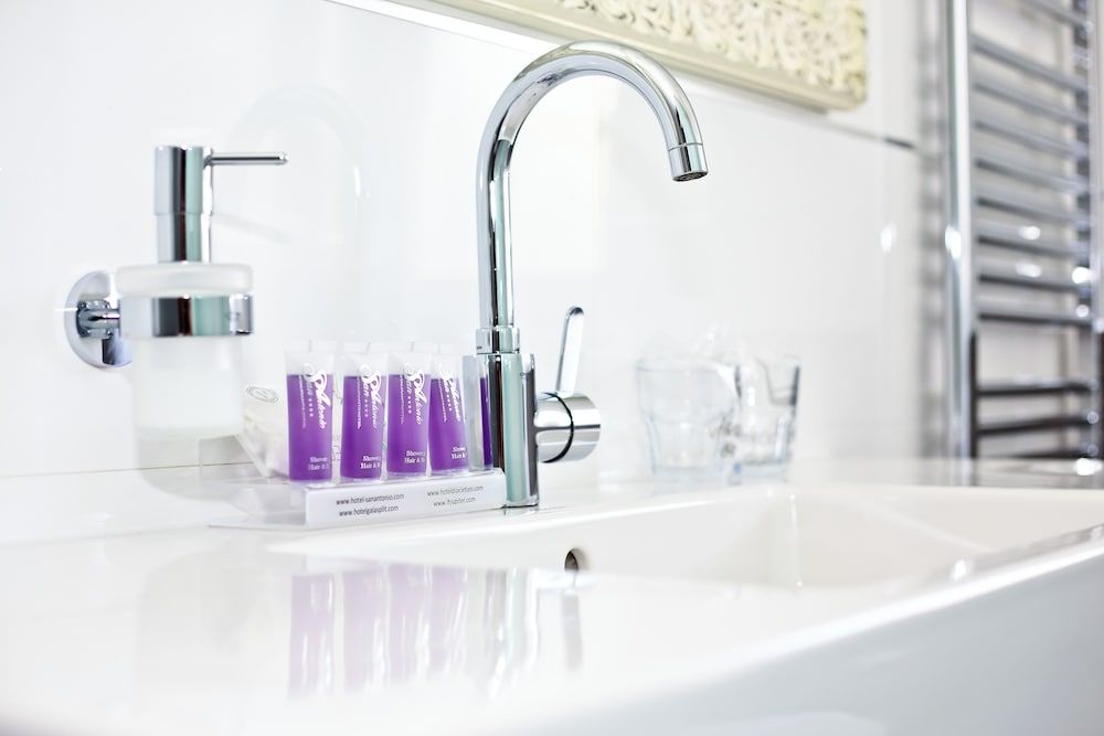 Hotel Gala Split Classic Quadruple Room, Balcony 13