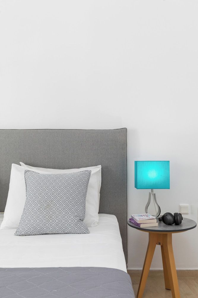 Corfos Hotel Superior Room, Pool View 9