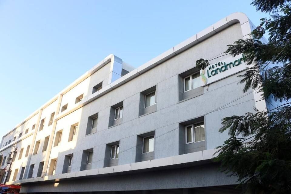 undefined Hotel Land Mark 9