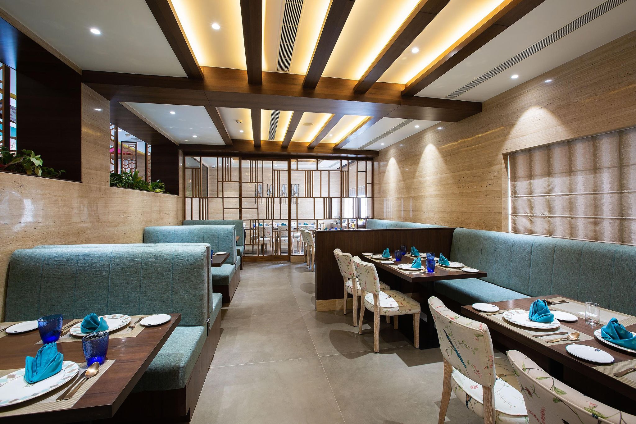 Food & Dining