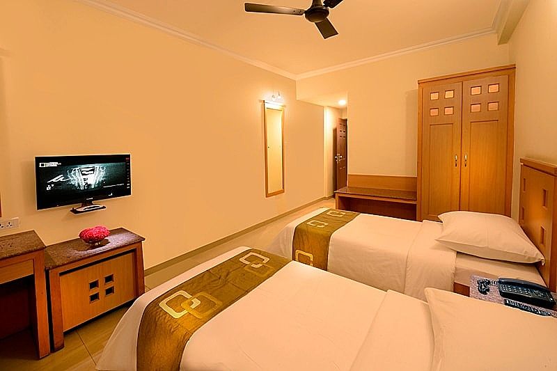 Plaza Inn Executive Room 6
