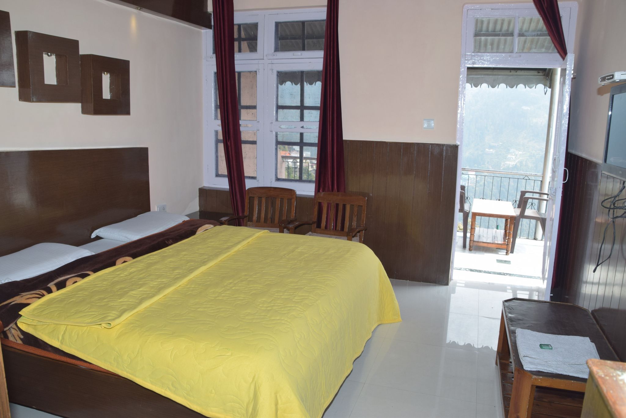 undefined Hotel Monal 10