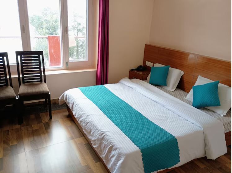 Super Deluxe Room (30 steps Walking- No Parking )