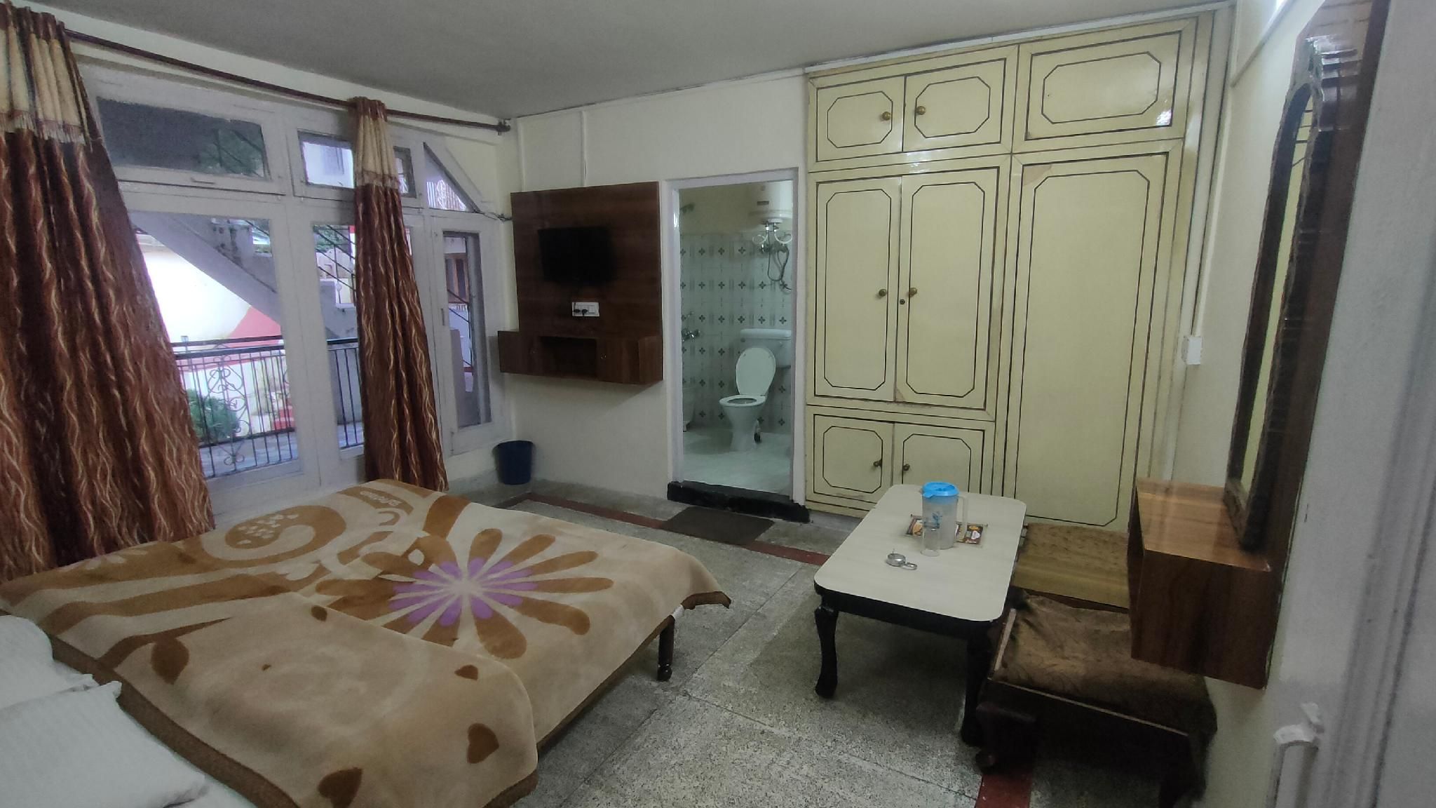 undefined Hotel Satpushap  7