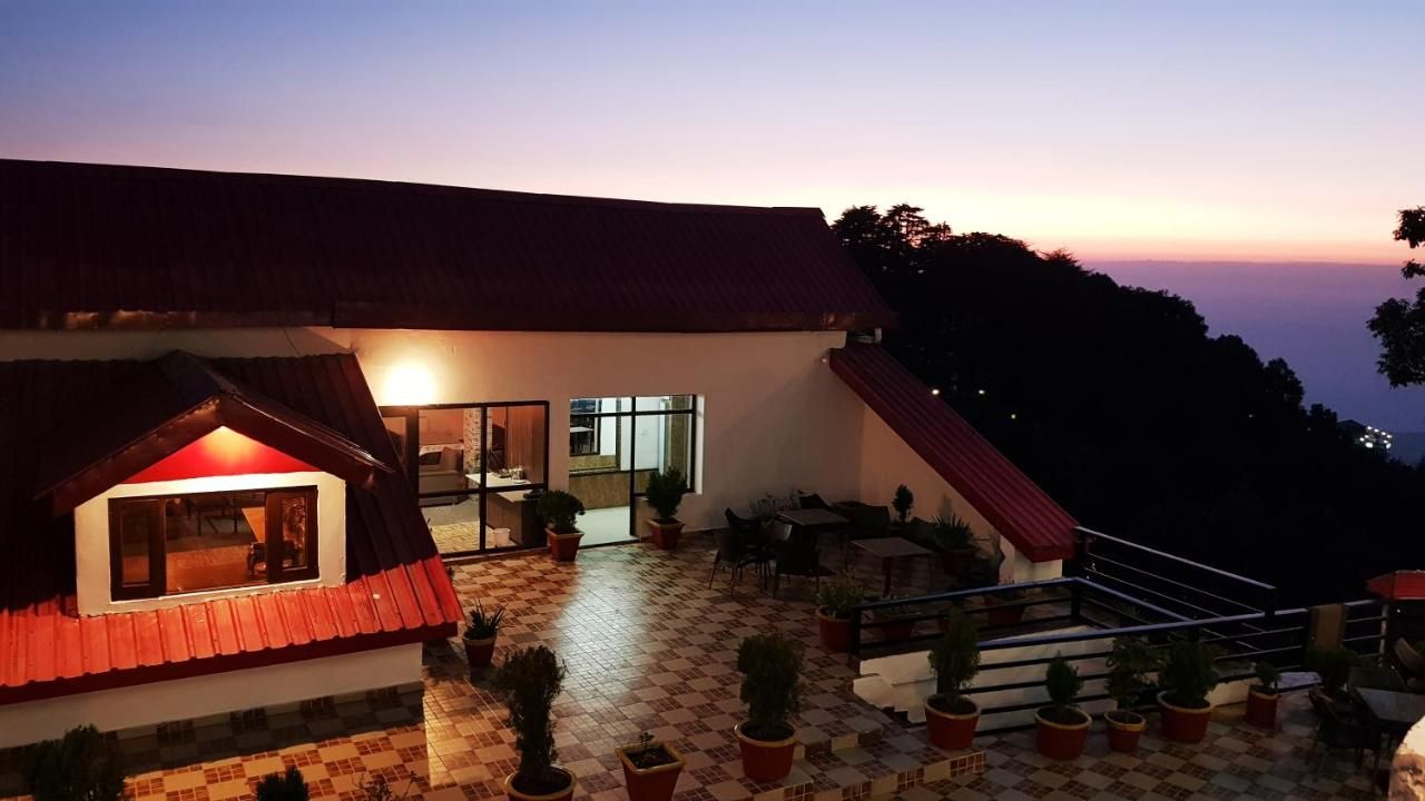 undefined Hotel New Palace 2