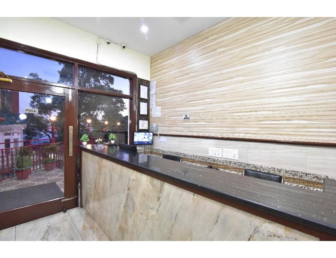 undefined Hotel New Palace 3