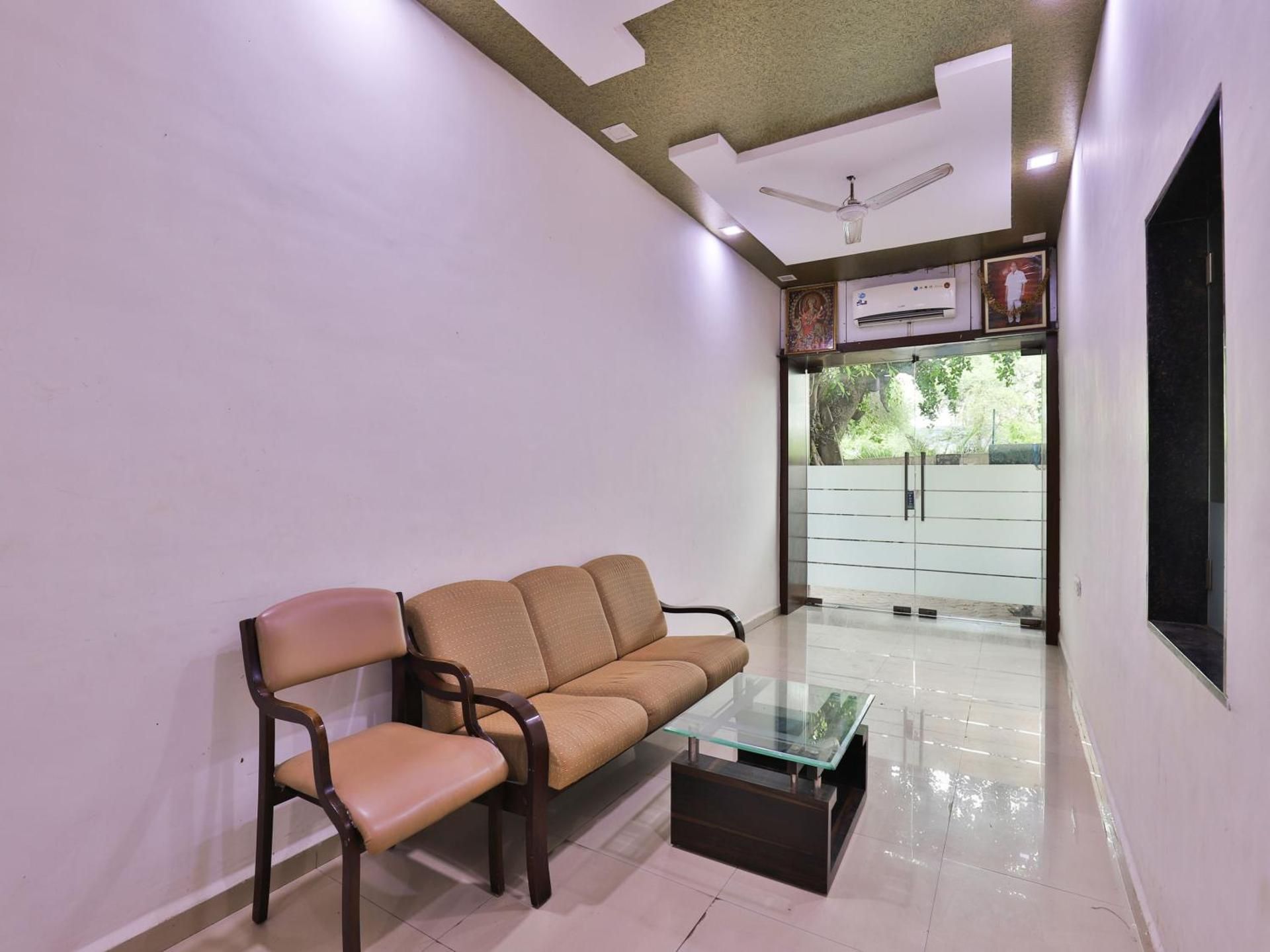 undefined Hotel Ambica 3