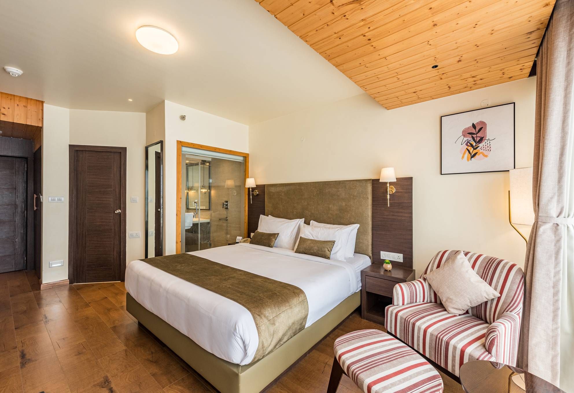 Udaan Himalyan Suits & Spa Kanchenjunga Suites with Balcony