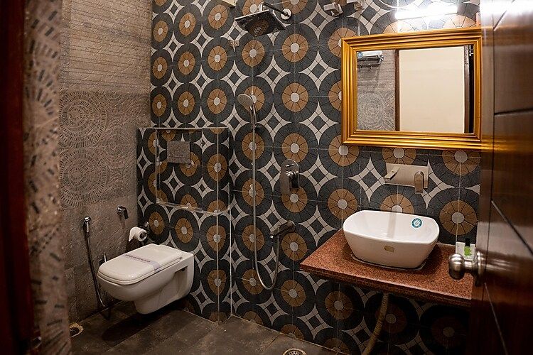 Hotel City Star Deluxe Room 8