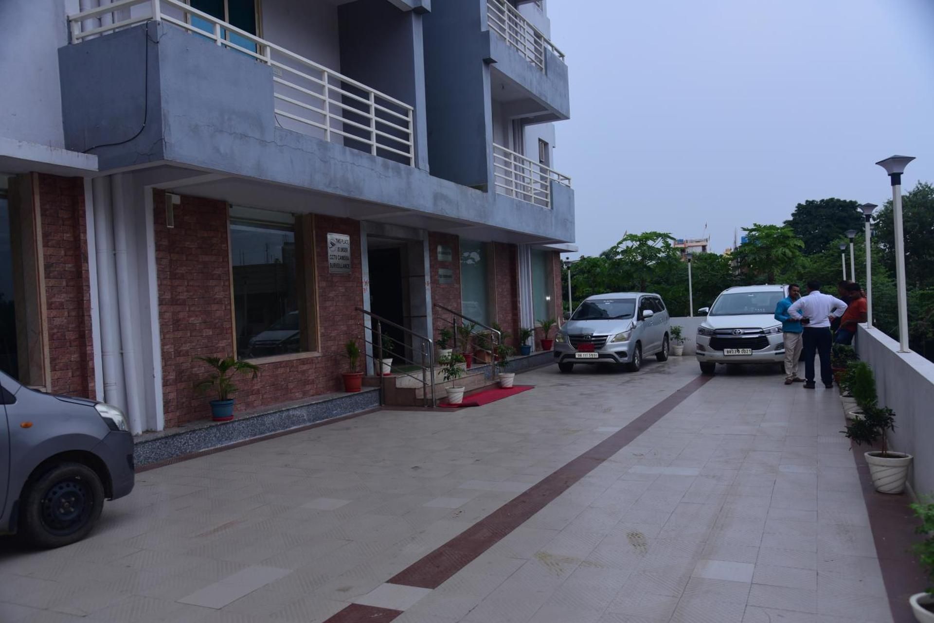 undefined Girija Sunrise 9