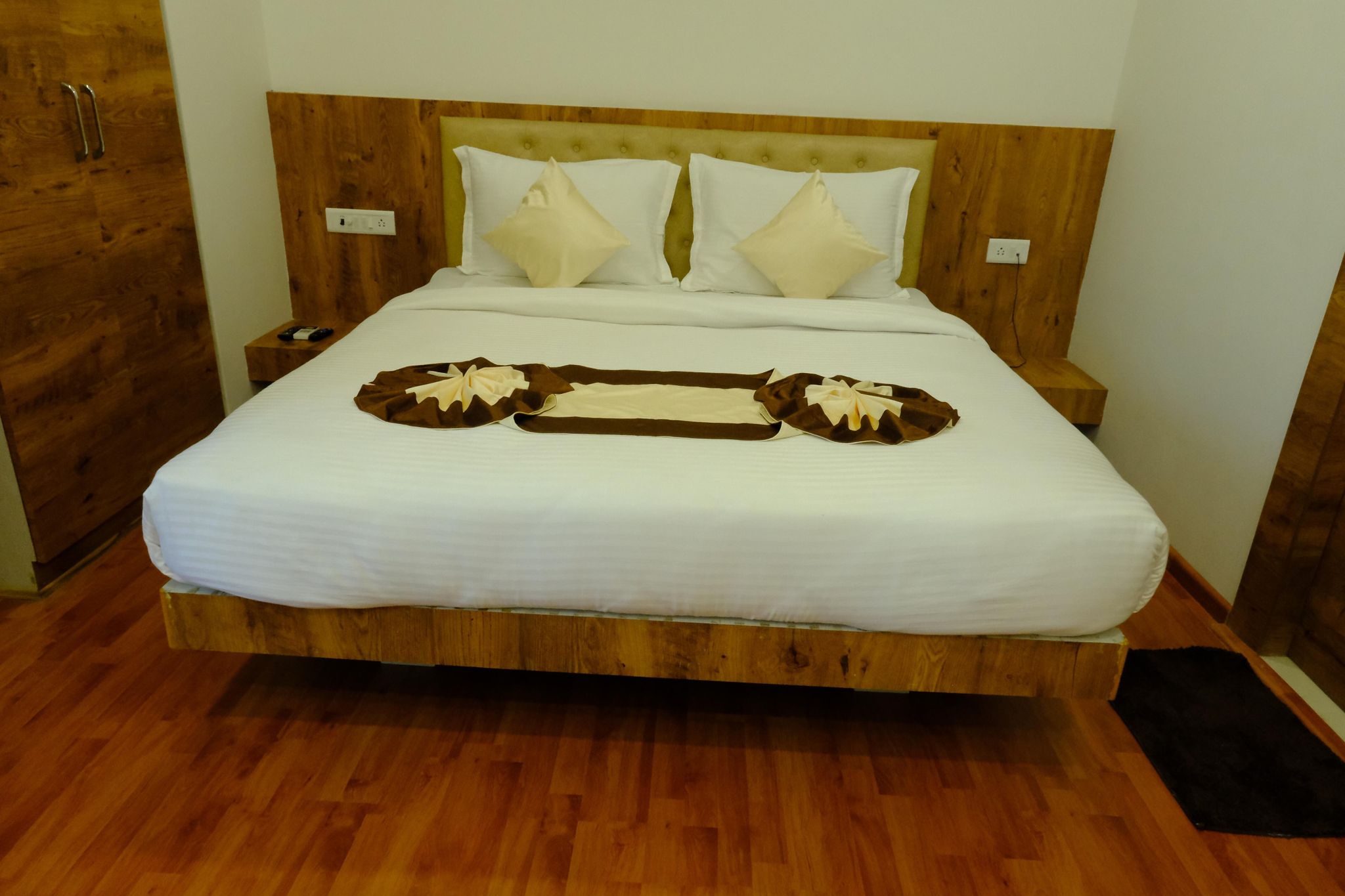 undefined Girija Sunrise 5