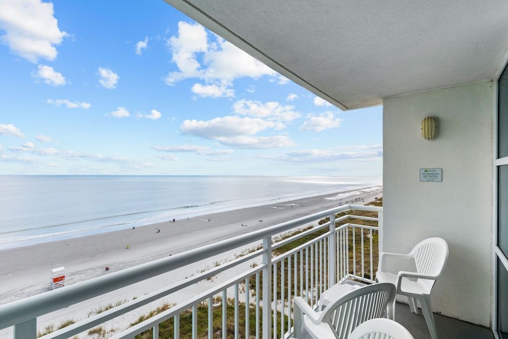 Seaside Resort Basic Condo, 2 Bedrooms, Oceanfront 3