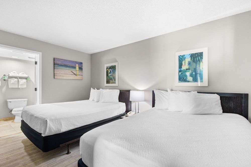 Seaside Resort Standard Condo, 2 Bedrooms, Partial Ocean View 2