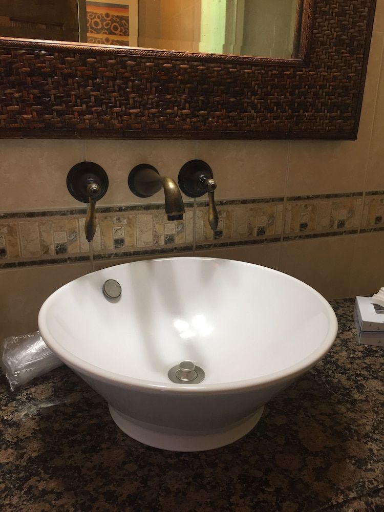 The Eagle Inn Standard Room, 1 King Bed 26