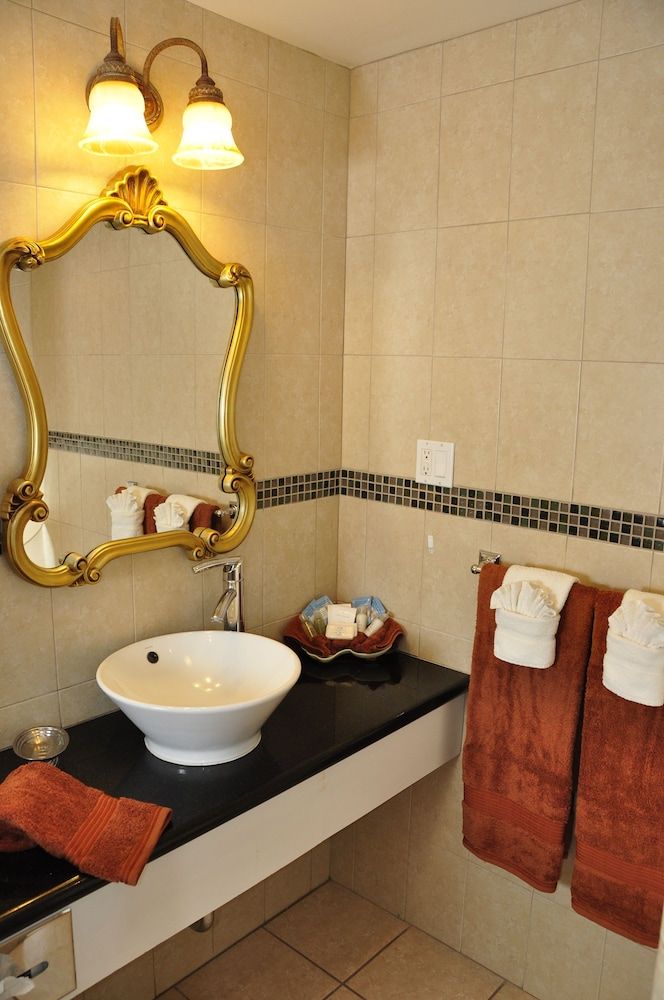 The Eagle Inn Standard Room, 1 King Bed 15