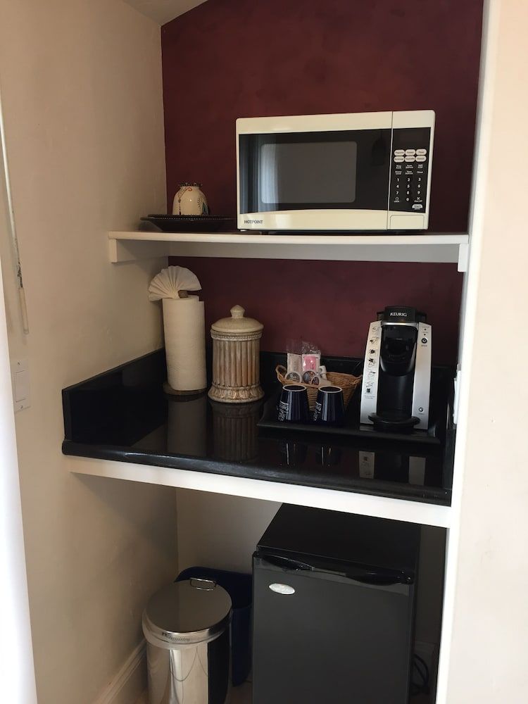 The Eagle Inn Standard Room, 1 King Bed 40